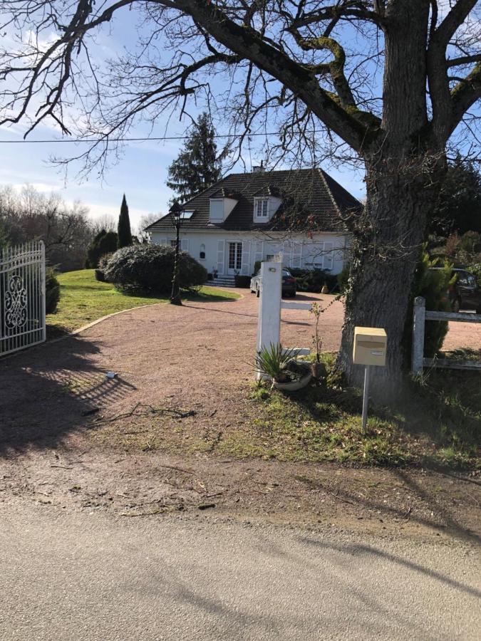 Un Petit Coin De Paradis Bressolles  Exterior foto
